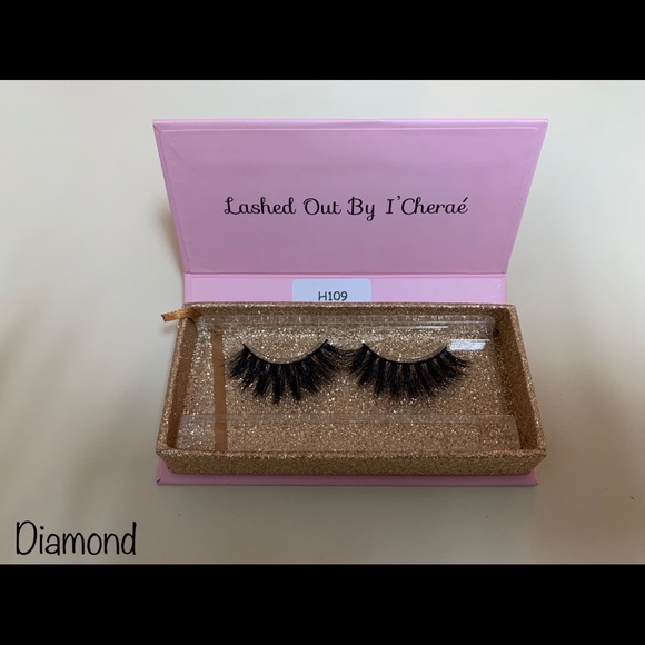 Lashes - Picture 8 of 8